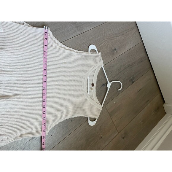 Free People Ivory Waffle Knit Open Sides tank top sleeveless Size M READ!! - Picture 4 of 8